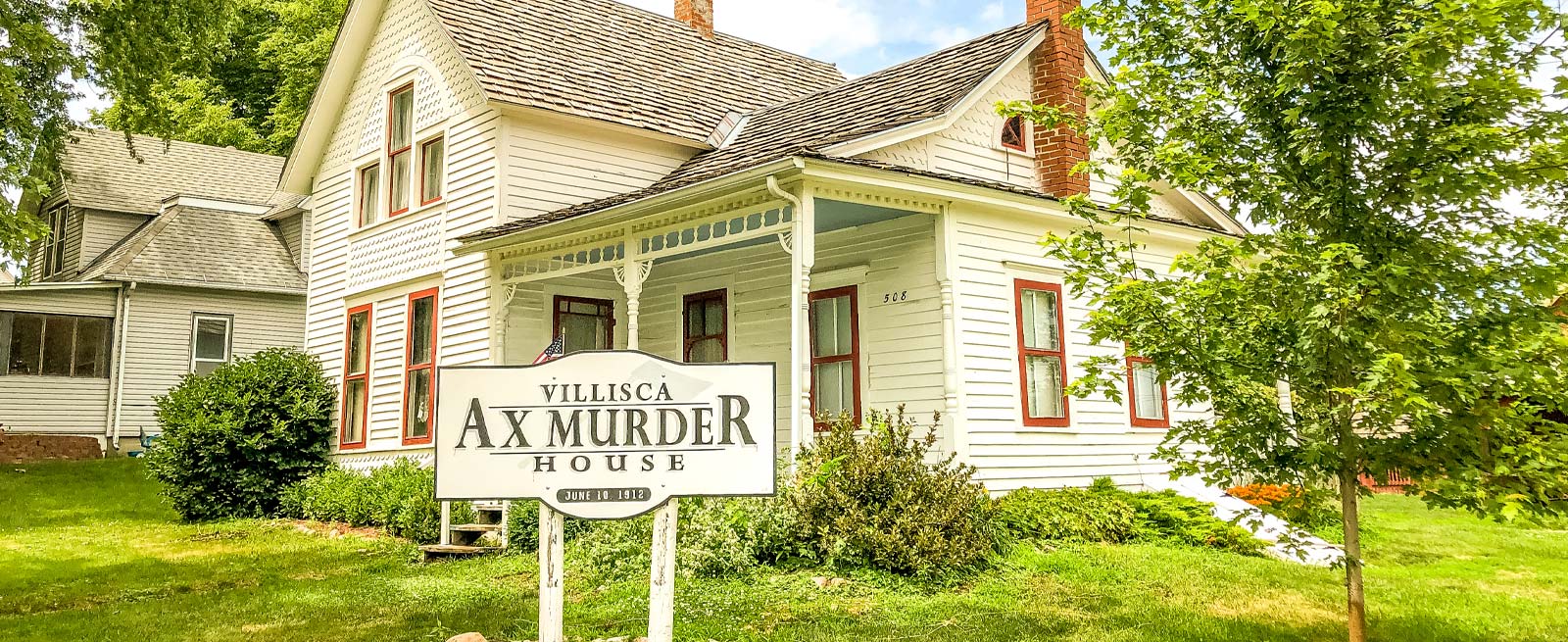 Villisca Ax Murder House is one of the most haunted places in Iowa