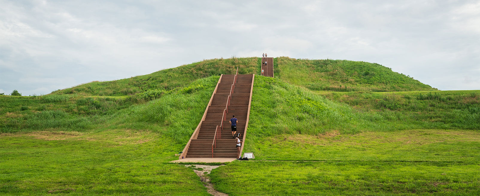 Cahokia Mounds State Historic Site