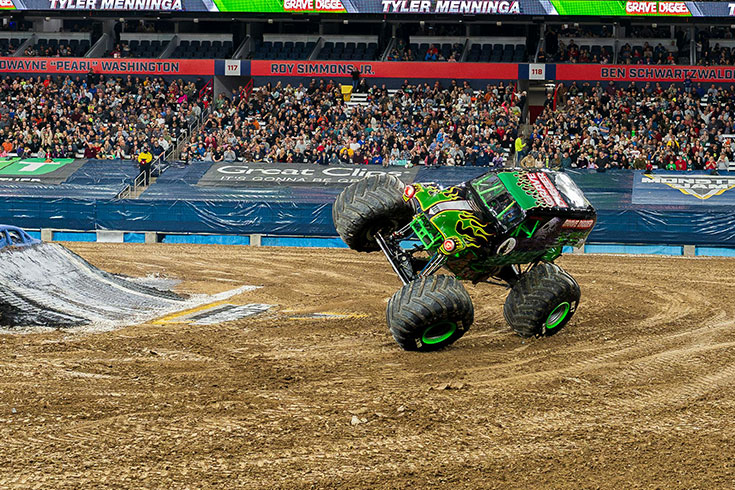 Grave Digger Monster Jam Wichita weekend